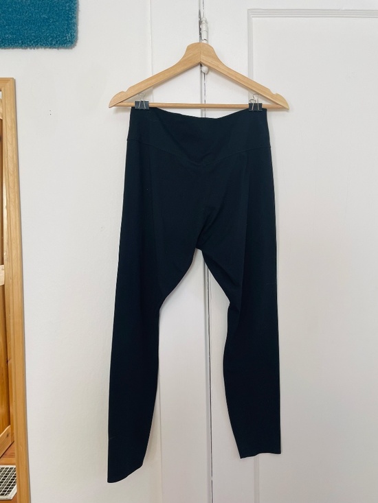 Nike Dri-Fit Leggings - Picture 2 of 4